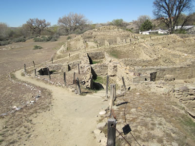 street in salmon ruins